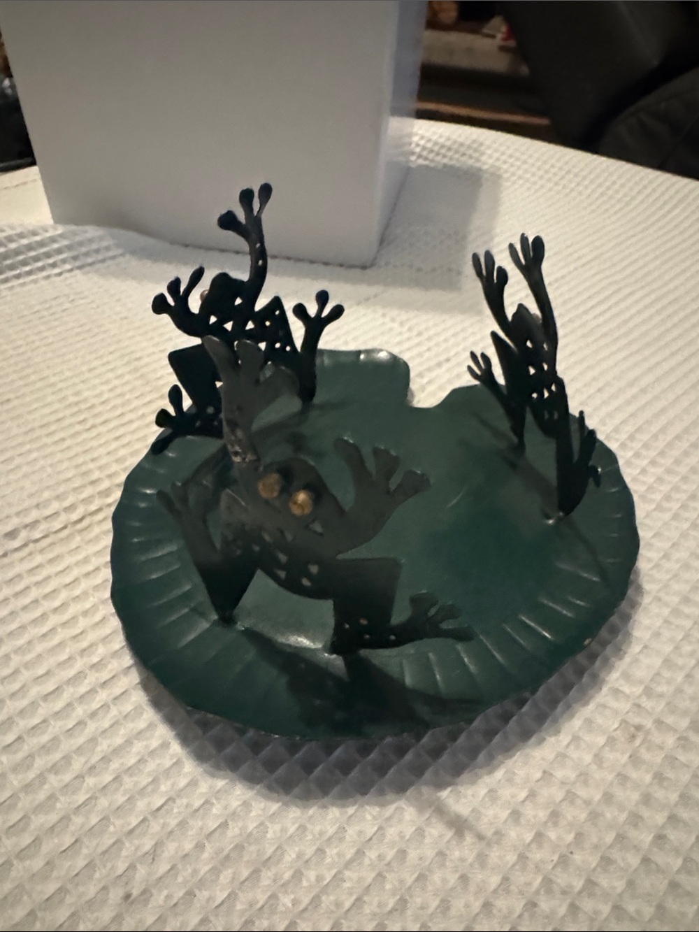 Vintage Metal Frog Decor Candle Holder